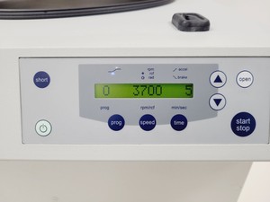 Thumbnail image of Eppendorf 5810 Benchtop Laboratory Centrifuge Lab