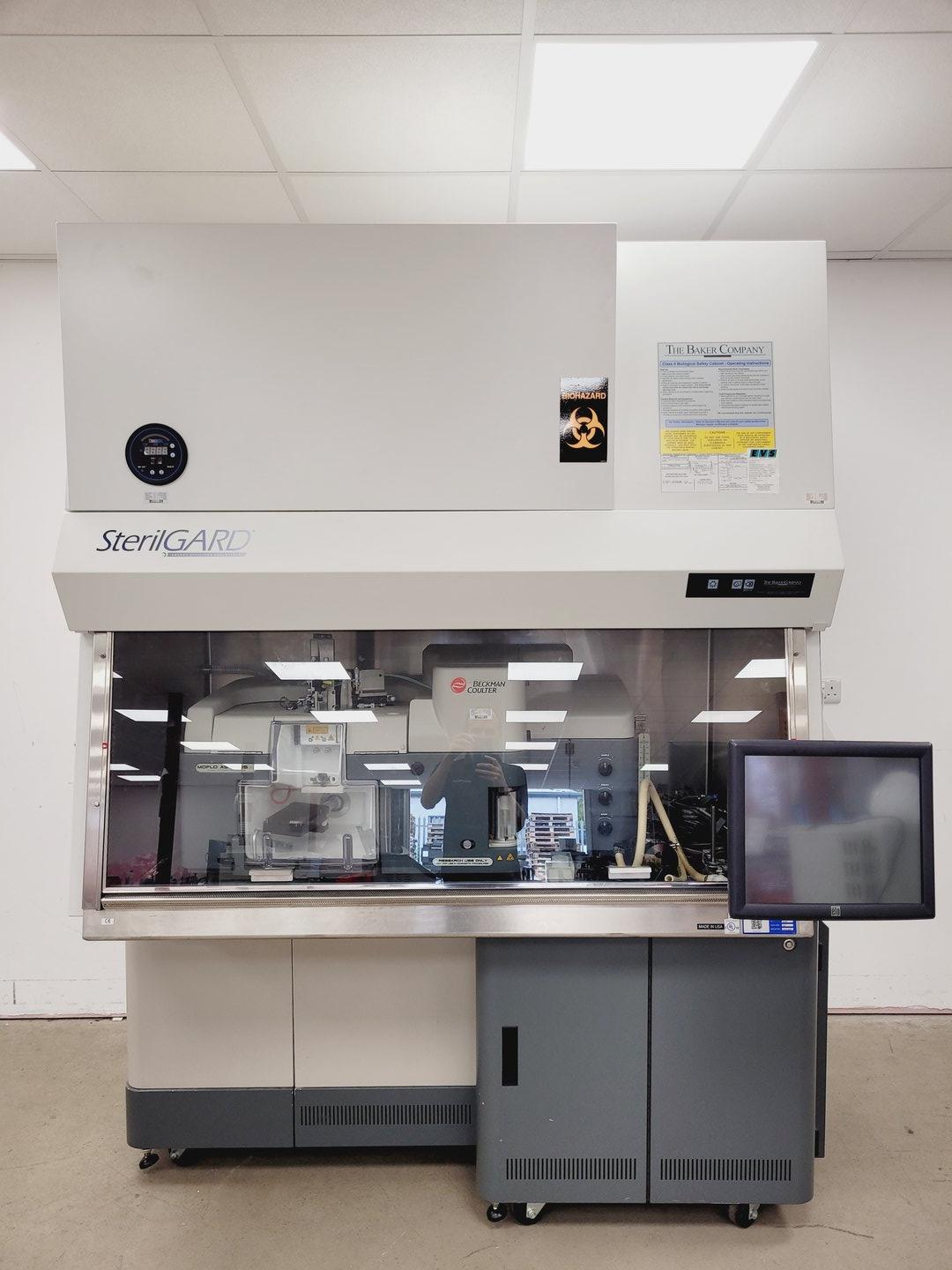 Image of Beckman Coulter MoFlo Astrios EQS Flow Cytometer System & Sterilgard Cabinet Lab