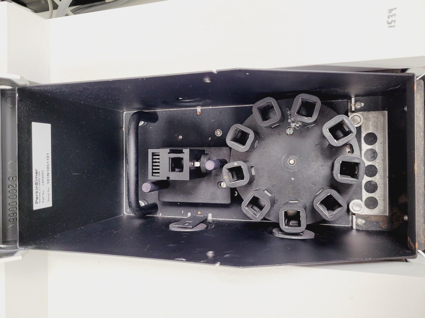 Image of Perkin Elmer Lambda 35 UV/VIS Spectrophotometer System w/ PC & Software