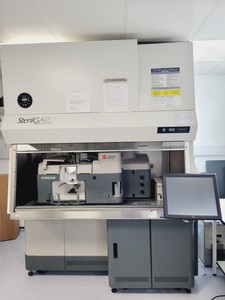 Thumbnail image of Beckman Coulter MoFlo Astrios EQS Flow Cytometer System & Sterilgard Cabinet Lab