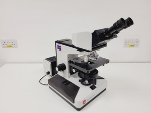 Thumbnail image of Leitz Diaplan 020-437.035 Microscope with Multi-Head Bridge w/4 x Objectives Lab