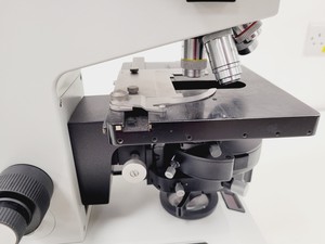 Thumbnail image of Leitz Diaplan 020-437.035 Microscope with Multi-Head Bridge w/4 x Objectives Lab