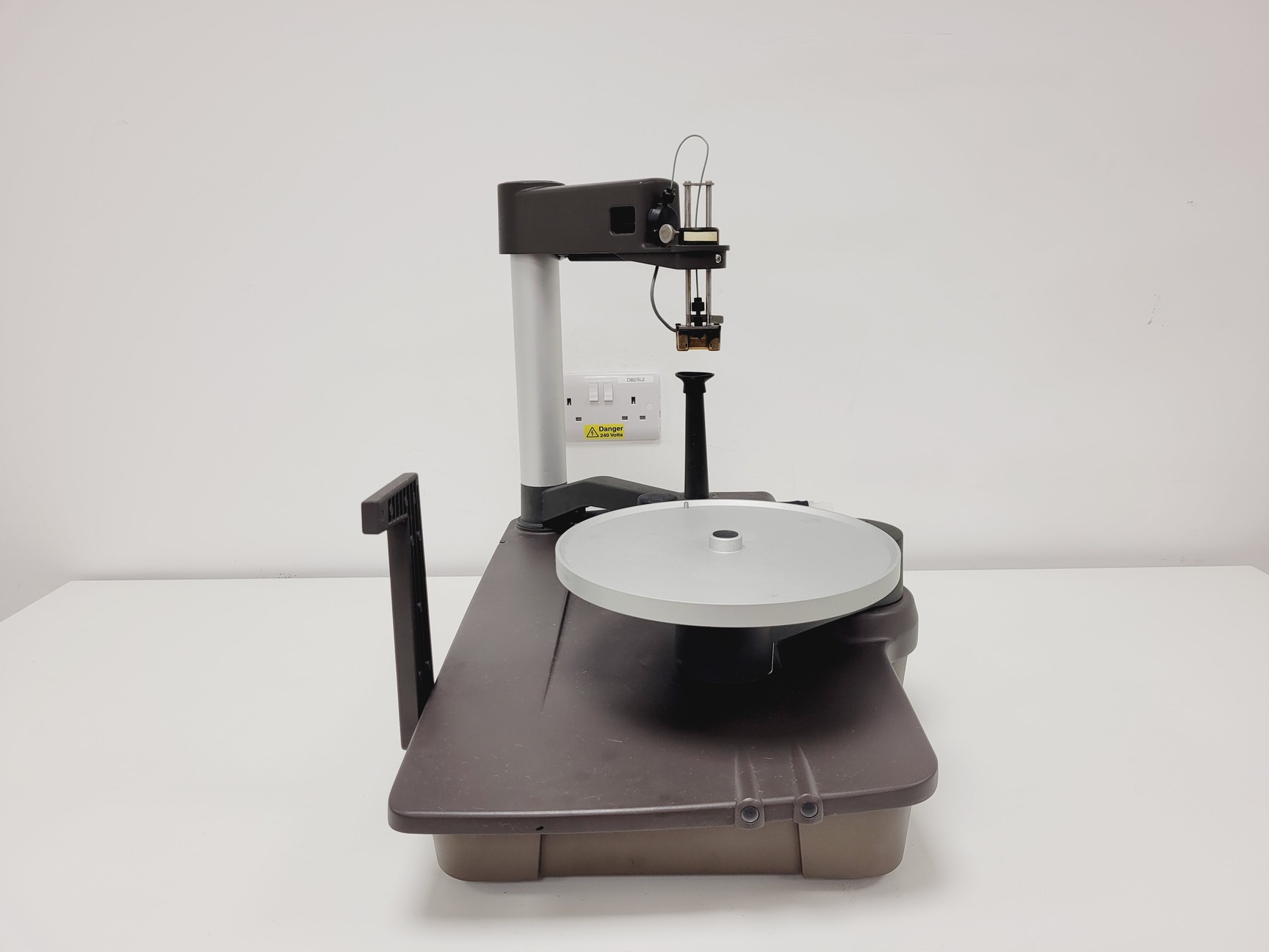 Image of Amersham Biosciences ATKA FPLC System, P-920, UPC-900, Frac-950, M-925 Lab