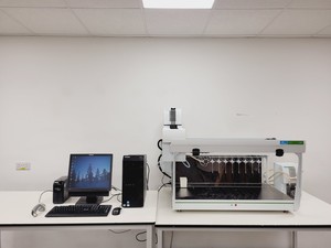 Thumbnail image of Perkin Elmer Janus Liquid Handler Workstation AJM8001/T Varispan 8 System Lab