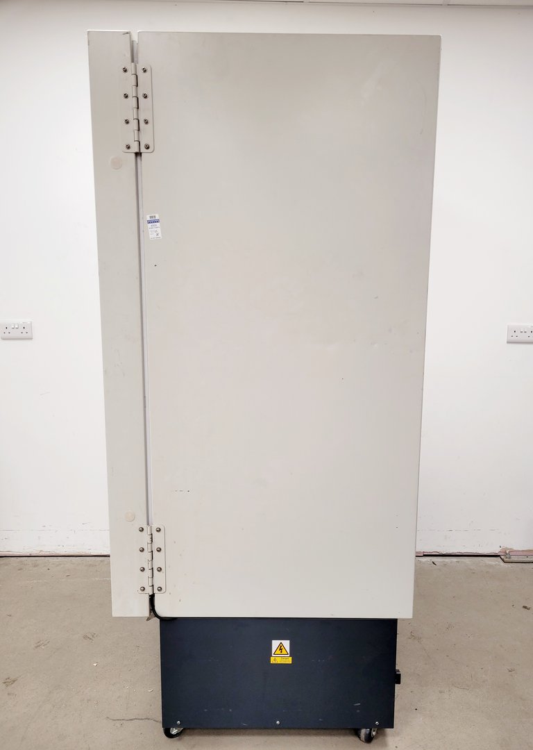 Image of New Brunswick Ultra Low Temperature Freezer U570 -86 Lab