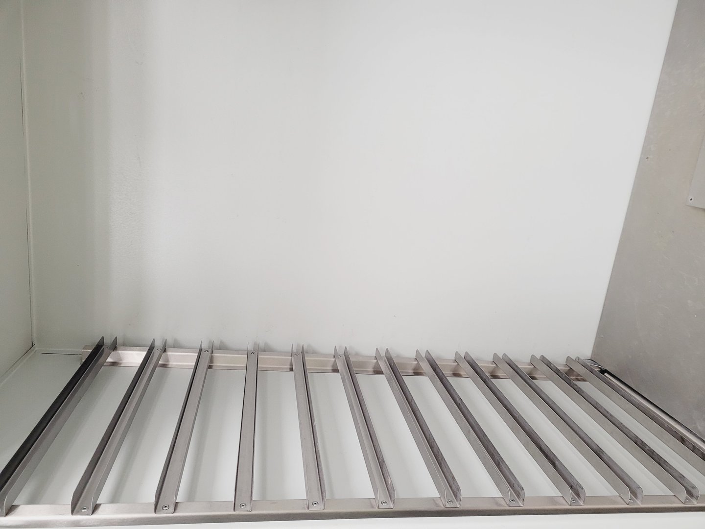 Image of Genlab Laboratory Drying Cabinet DC1000 Lab (No Shelves)