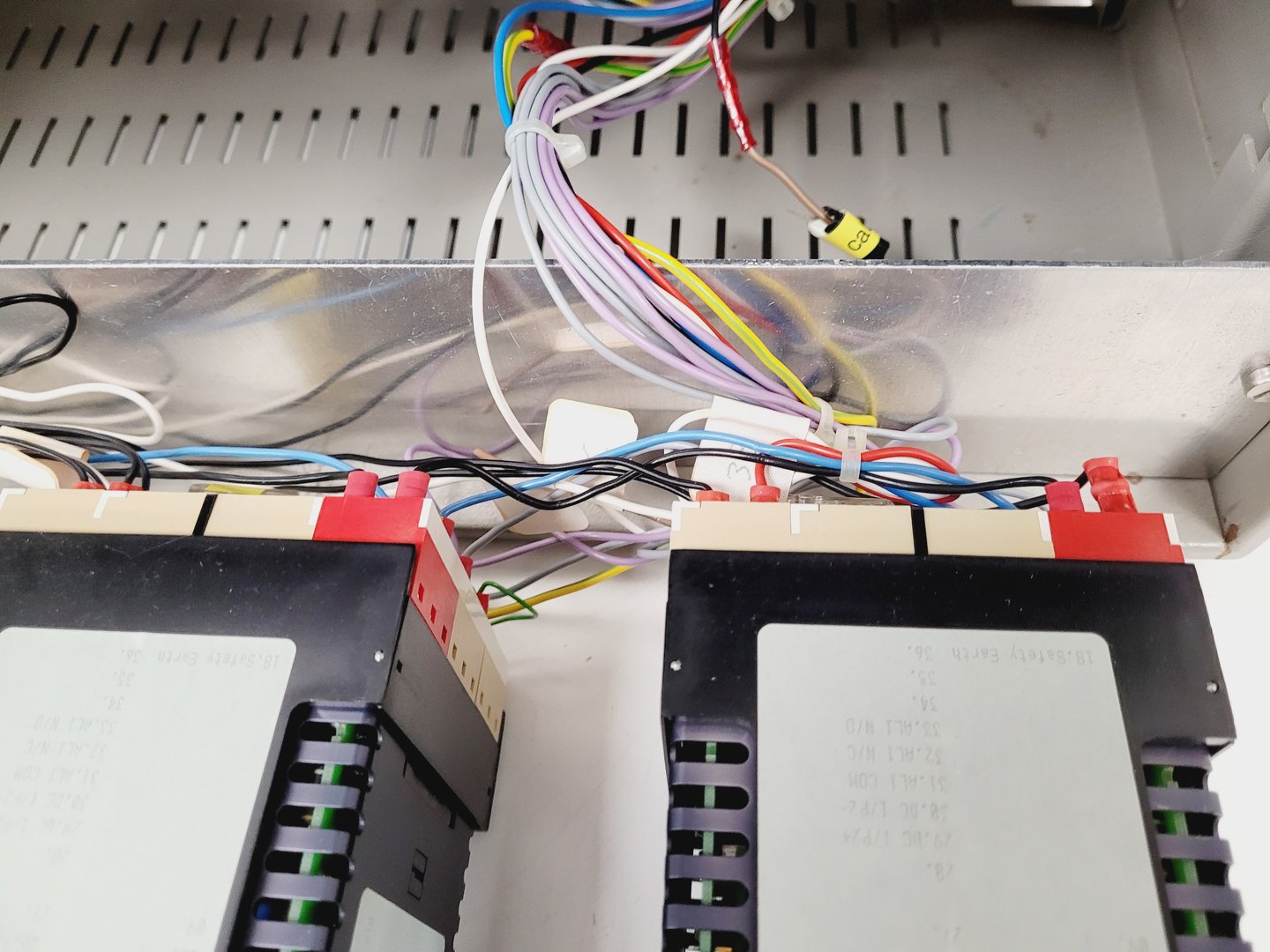 Image of MTO System with Eurotherm Chessell Monitor 6180A & 4x Eurotherm 815 Array Lab