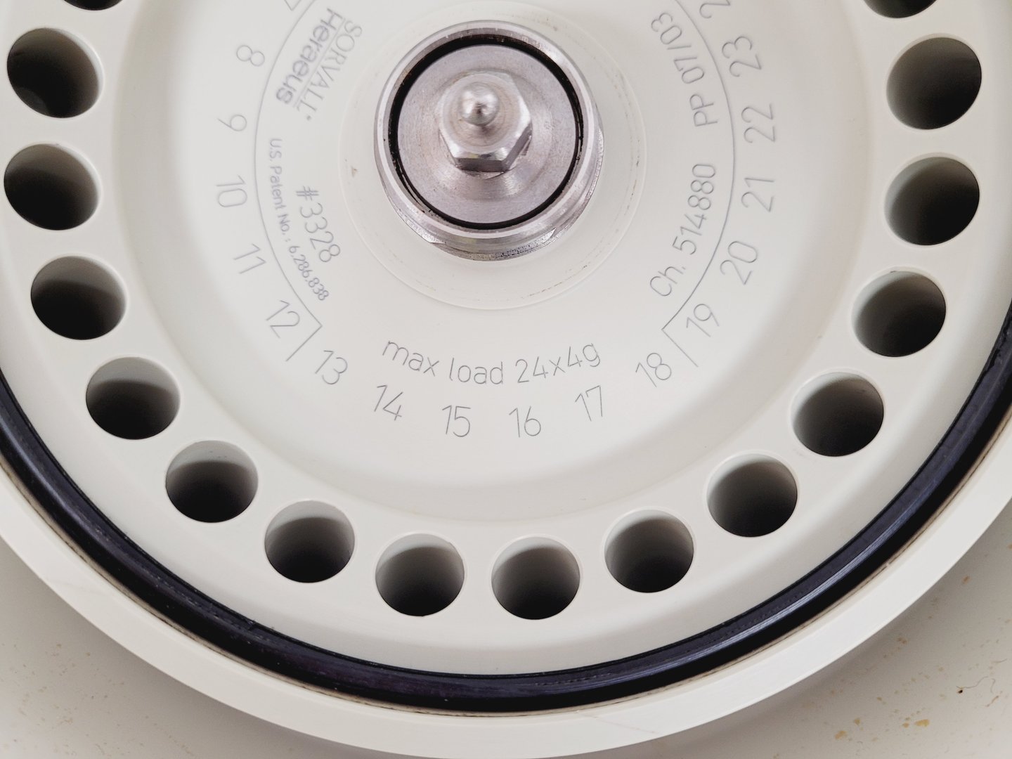 Image of Heraeus Pico Biofuge Benchtop Laboratory Centrifuge w/ 13000rpm Rotor 3328 Lab