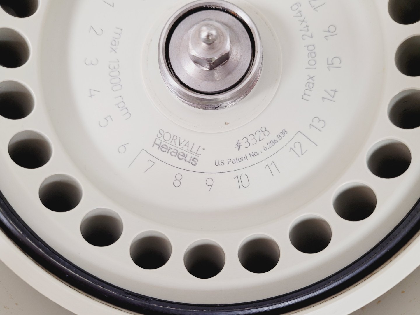 Image of Heraeus Pico Biofuge Benchtop Laboratory Centrifuge w/ 13000rpm Rotor 3328 Lab