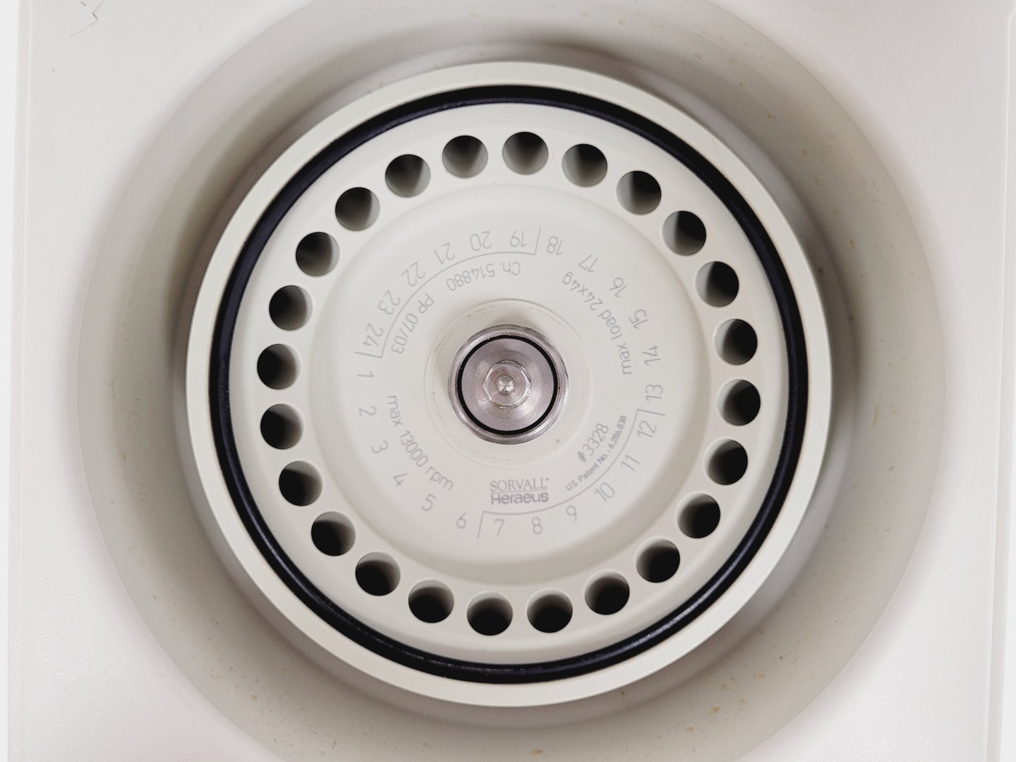 Image of Heraeus Pico Biofuge Benchtop Laboratory Centrifuge w/ 13000rpm Rotor 3328 Lab