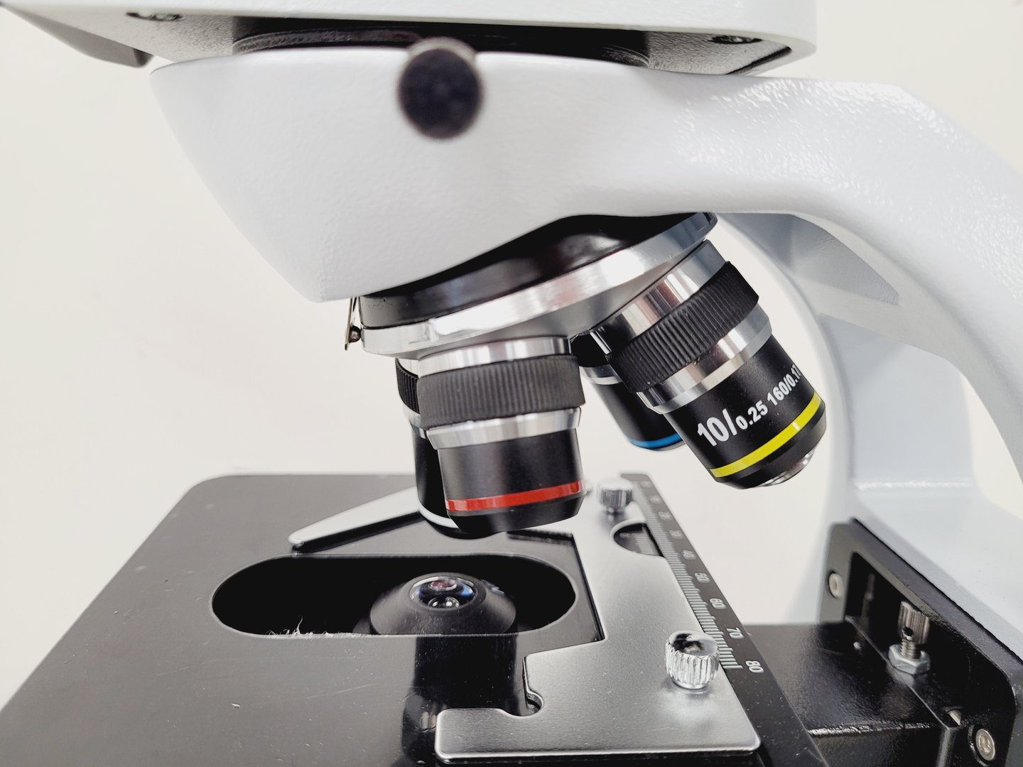 Image of VWR  VisiScope BL224PL T1 Digital Microscope with 4 x 160/ 0.17 Objectives Lab