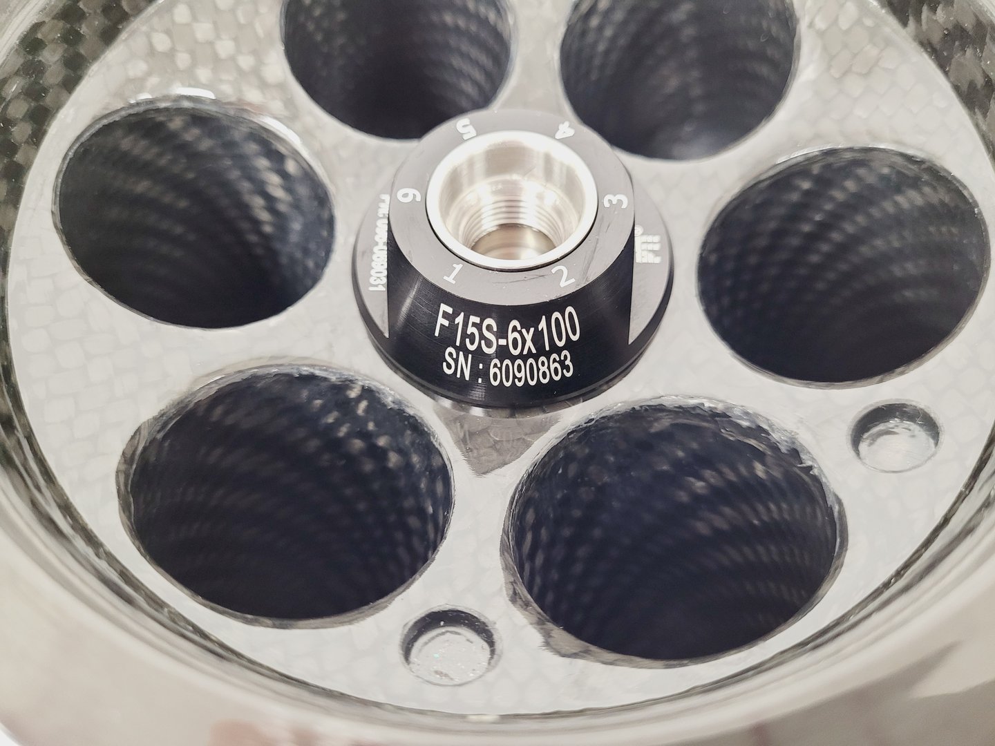 Image of Piramoon Technologies FiberLite F15-6x100 15,000rpm 24,700g Centrifuge Rotor Lab