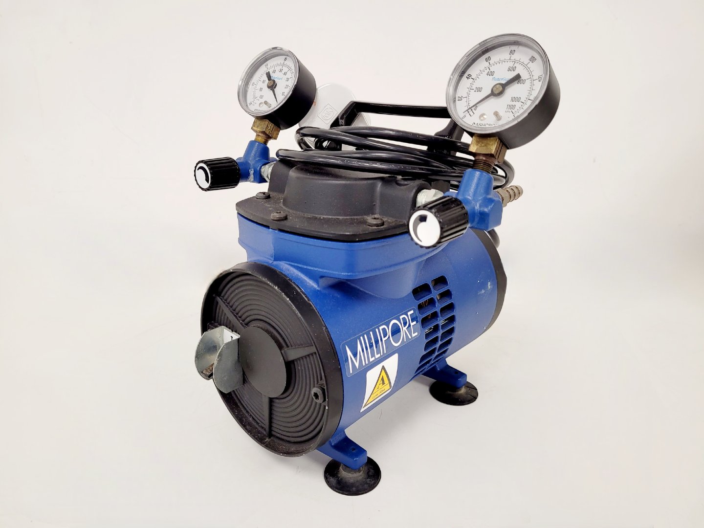 Image of Millipore WP612250 Chemical Duty Laboratory Vaccum Pump Lab