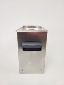Thumbnail image of VWR USC600T Ultrasonic Cleaner Water Bath Lab