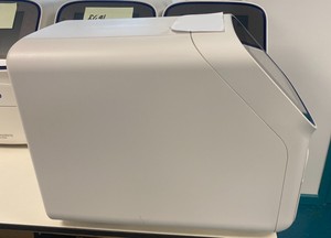 Thumbnail image of Applied Biosystems QuantStudio 5 Real-Time PCR Machine 96-well Block