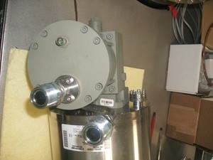 Thumbnail image of CTI Cryogenics Cryo Torr 8 High Vacuum Pump w/ 8001 Controller & SCW Compressor