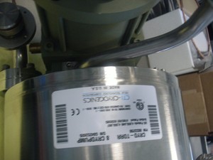 Thumbnail image of CTI Cryogenics Cryo Torr 8 High Vacuum Pump w/ 8001 Controller & SCW Compressor