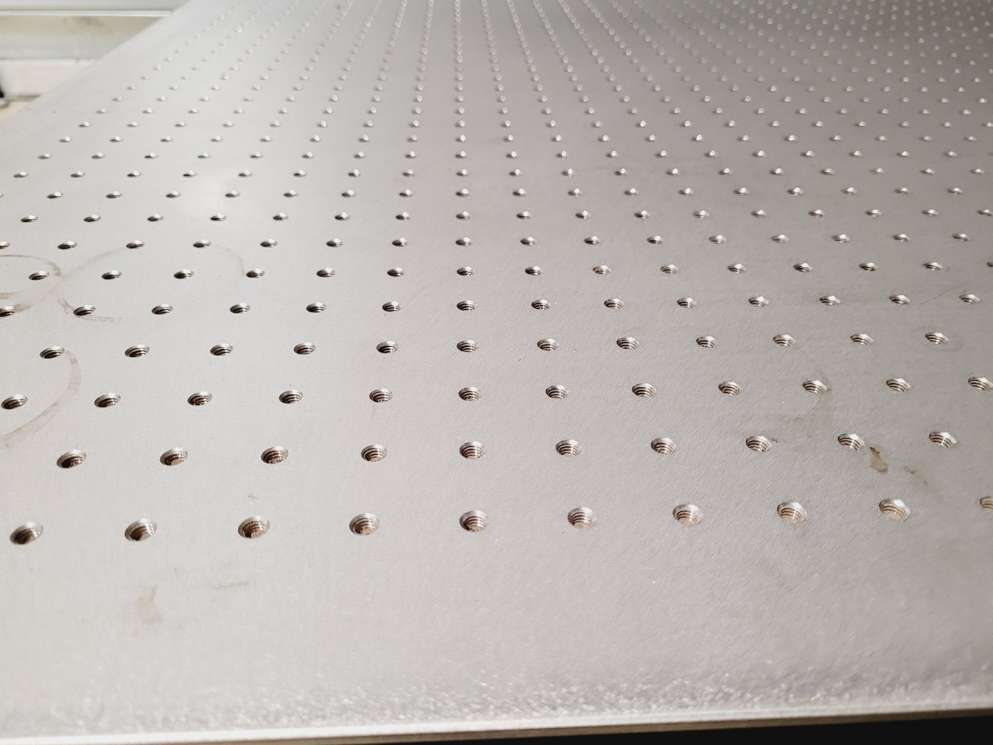 Image of Thor Labs NTR51509 Optics Vibration Isolation Table Breadboard Lab