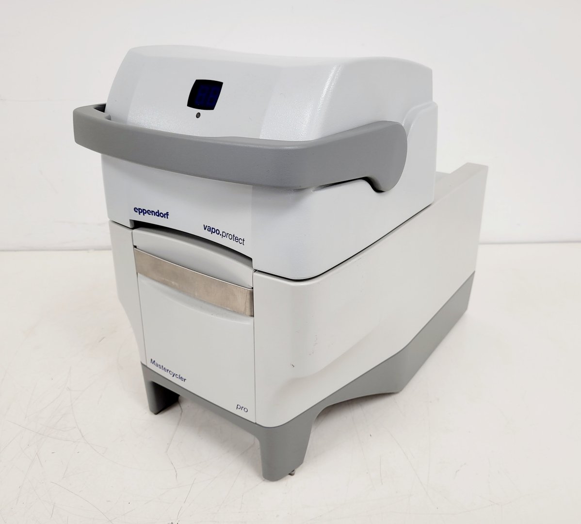 Image of Eppendorf AG Mastercycler Pro 6321 PCR Thermal Cycler Lab (No Controller)