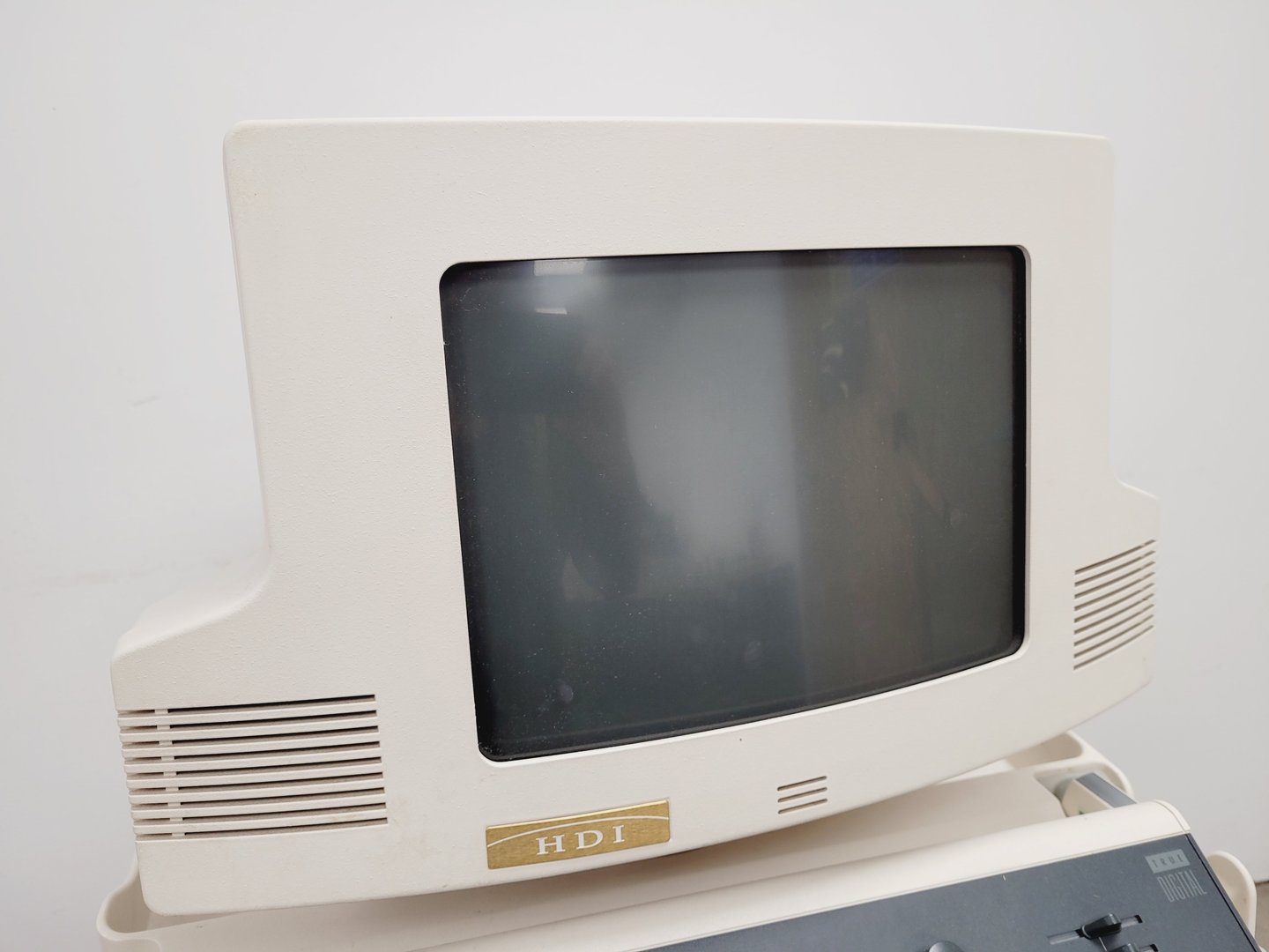 Image of ATL HDI 3000 Ultrasound System