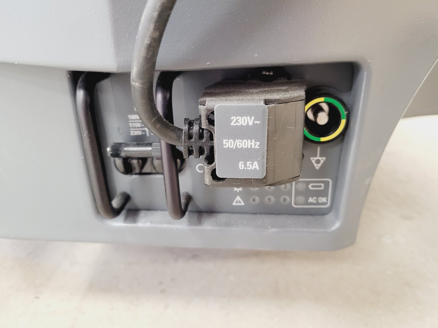 Image of Siemens Acuson S2000 Diagnostic Ultrasound System
