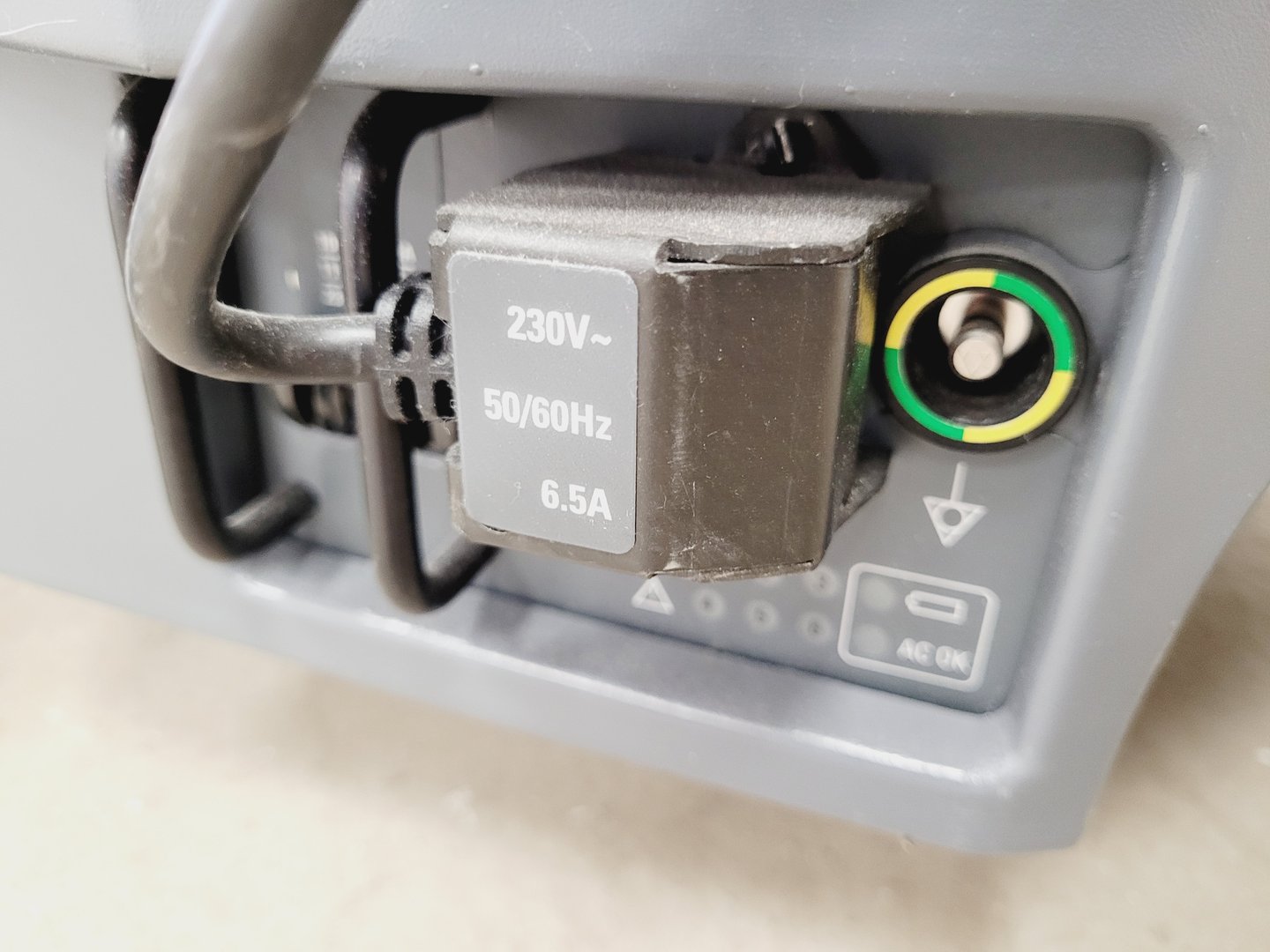 Image of Siemens Acuson S2000 Diagnostic Ultrasound System