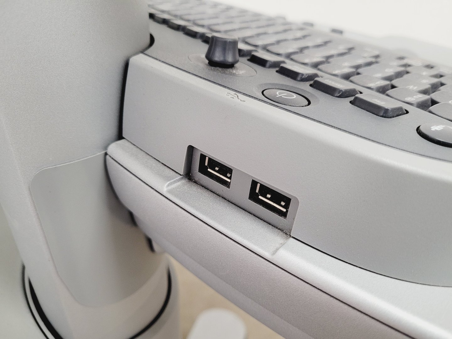 Image of Siemens Acuson S2000 Diagnostic Ultrasound System
