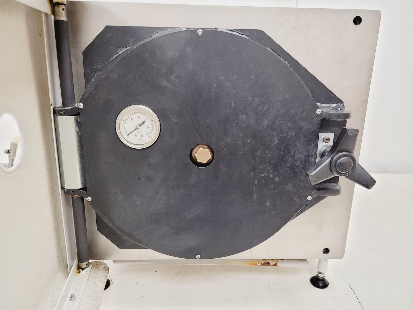 Image of Rodwell Genesis MP25 Benchtop Autoclave Lab