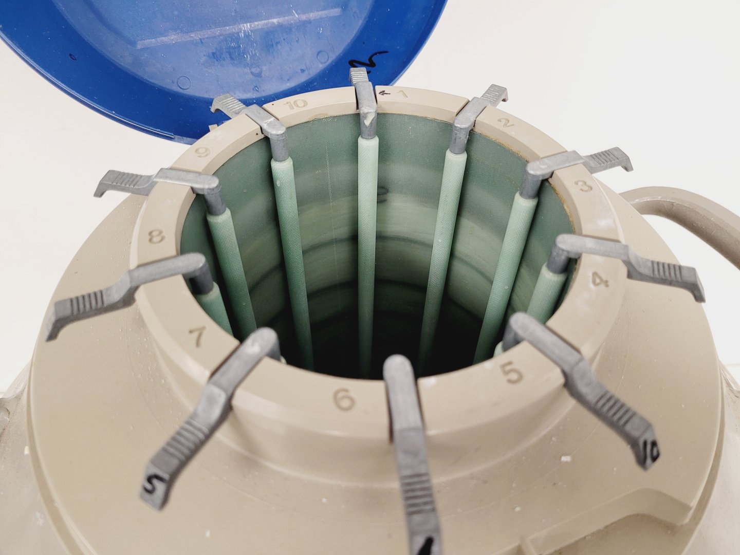 Image of Union Carbide Jencons 35VHC Liquid Nitrogen Dewar Lab