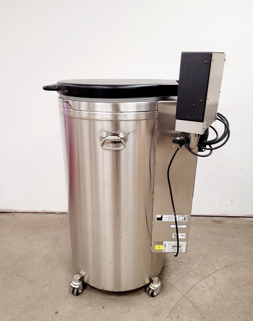 Image of Chart MVE 500 Series MVE510AF-GB Liquid Nitrogen Tank Dewar