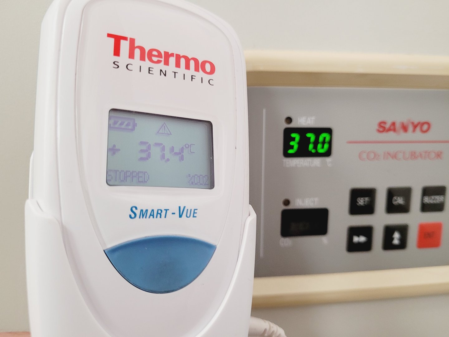Image of Sanyo MCO-17A CO2 Laboratory Incubator Lab