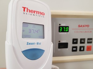 Thumbnail image of Sanyo MCO-17A CO2 Laboratory Incubator Lab