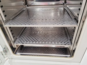 Thumbnail image of Sanyo MCO-17A CO2 Laboratory Incubator Lab