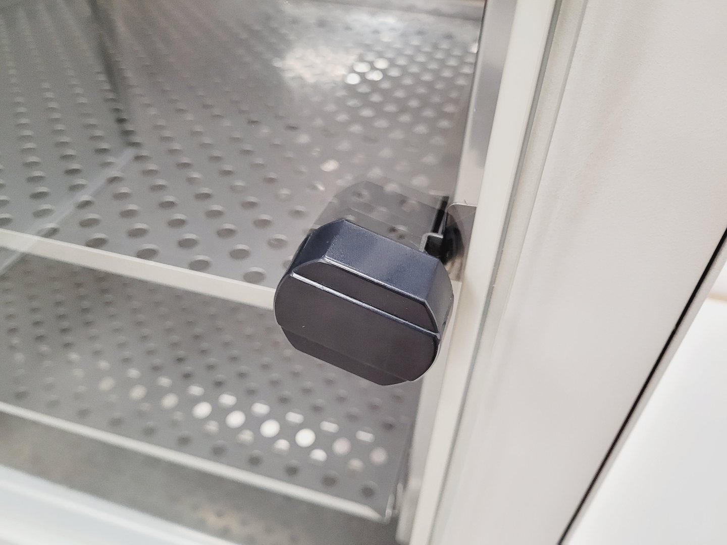 Image of Sanyo MCO-17A CO2 Laboratory Incubator Lab
