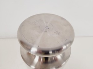 Thumbnail image of Mettler Toledo M1 Class 20KG Calibration Weight 11117725 Lab