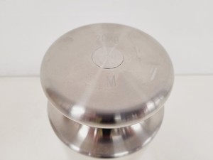 Thumbnail image of Mettler Toledo 20KG Calibration Weight M1 Class 11117725 Lab