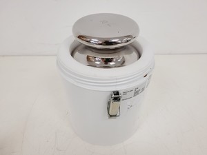 Thumbnail image of Mettler Toledo F2 Class 20KG Calibration Weight 11118212 Lab