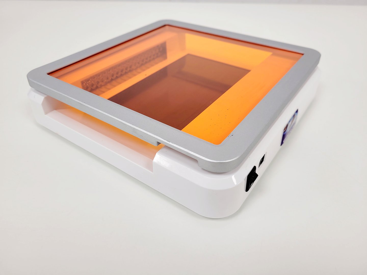 Image of Fastgene Blue Light LED Transilluminator 470nm Lab