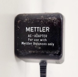 Thumbnail image of Mettler Toledo BB2440 Laboratory Precision Balance Scales Lab