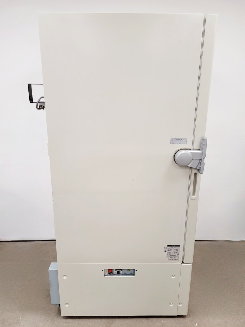 Image of Sanyo MDF-U32V Ultra Low Temperature Freezer  Lab