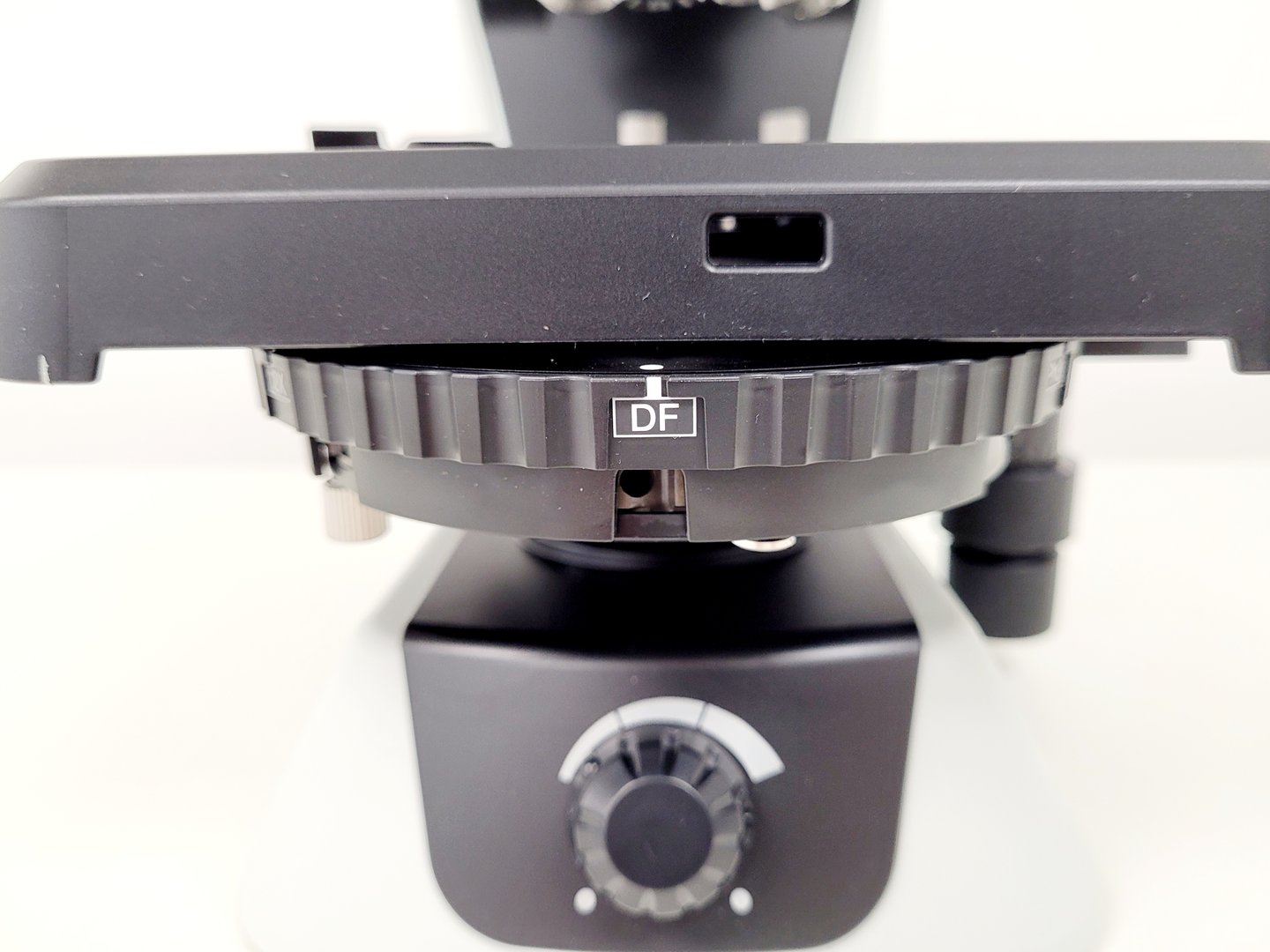 Image of Olympus CX43 CX43RF Biological Microscope w/ 4x Objectives Lab