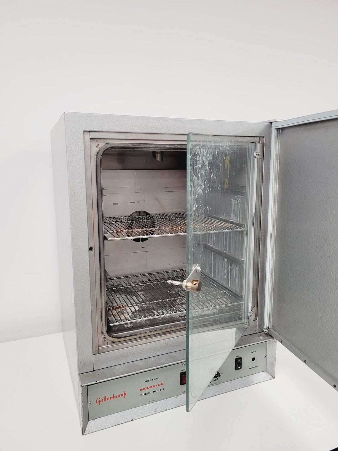 Image of Gallenkamp Size One Incubator Model IH-100 Lab