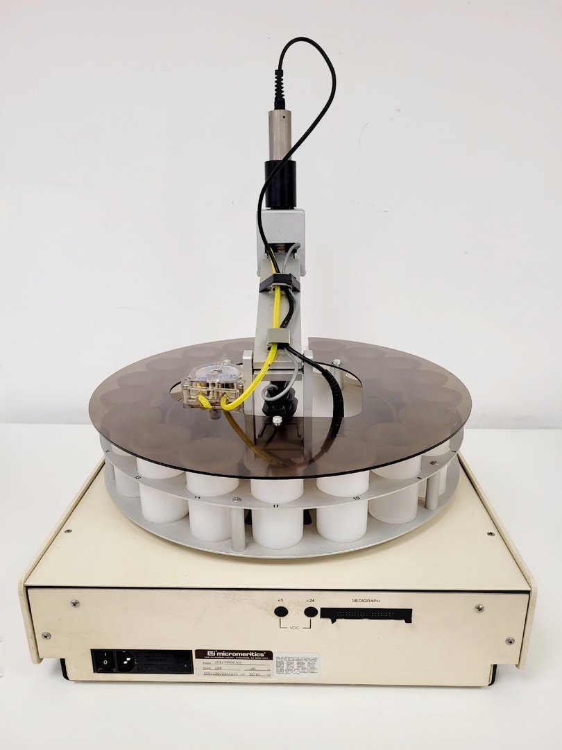 Image of Micromeritics SediGraph 5100 Particle Analysis System & MasterTech 051 Lab