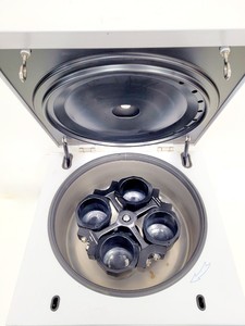 Thumbnail image of Thermo Electron Corporation Jouan C 4i Benchtop Centrifuge w/ 4750rpm Rotor Lab