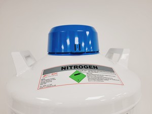 Thumbnail image of Air Liquide GT35 Liquid Nitrogen Dewar lab