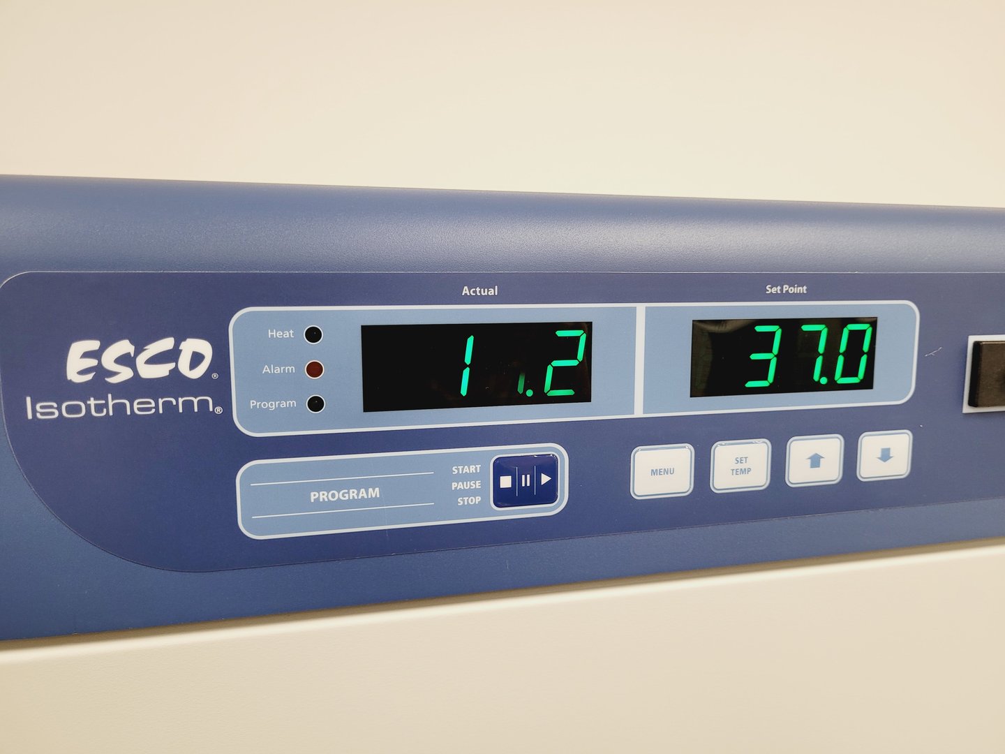 Image of Esco Isotherm Forced Convection Laboratory Incubator IFA-54-8 Lab