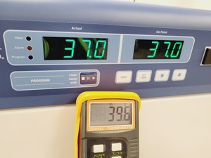 Thumbnail image of Esco Isotherm Forced Convection Laboratory Incubator IFA-54-8 Lab