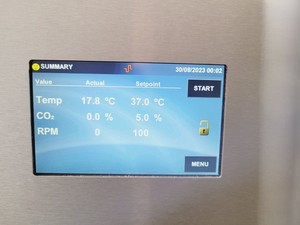 Thumbnail image of Eppendorf New Brunswick S41i CO2 Incubator Shaker Lab