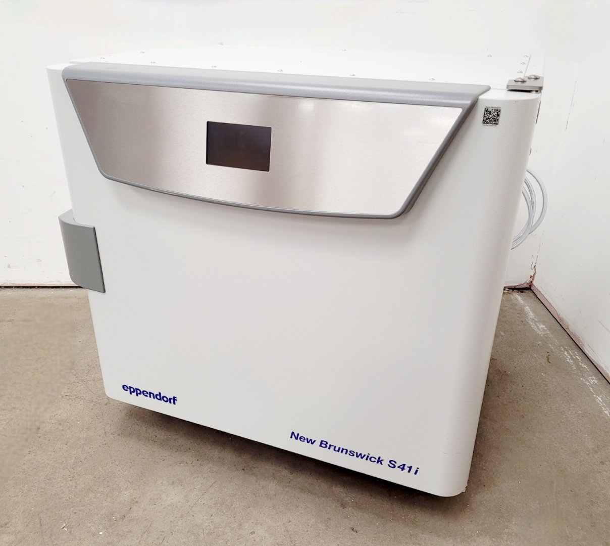 Image of Eppendorf New Brunswick S41i CO2 Incubator Shaker Lab