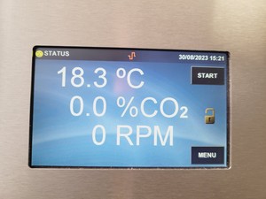 Thumbnail image of Eppendorf New Brunswick S41i CO2 Incubator Shaker Lab
